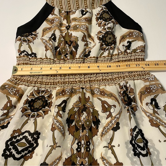 Apostrophe Baroque Print Smocked Waist Sleeveless Top - Picture 10 of 11